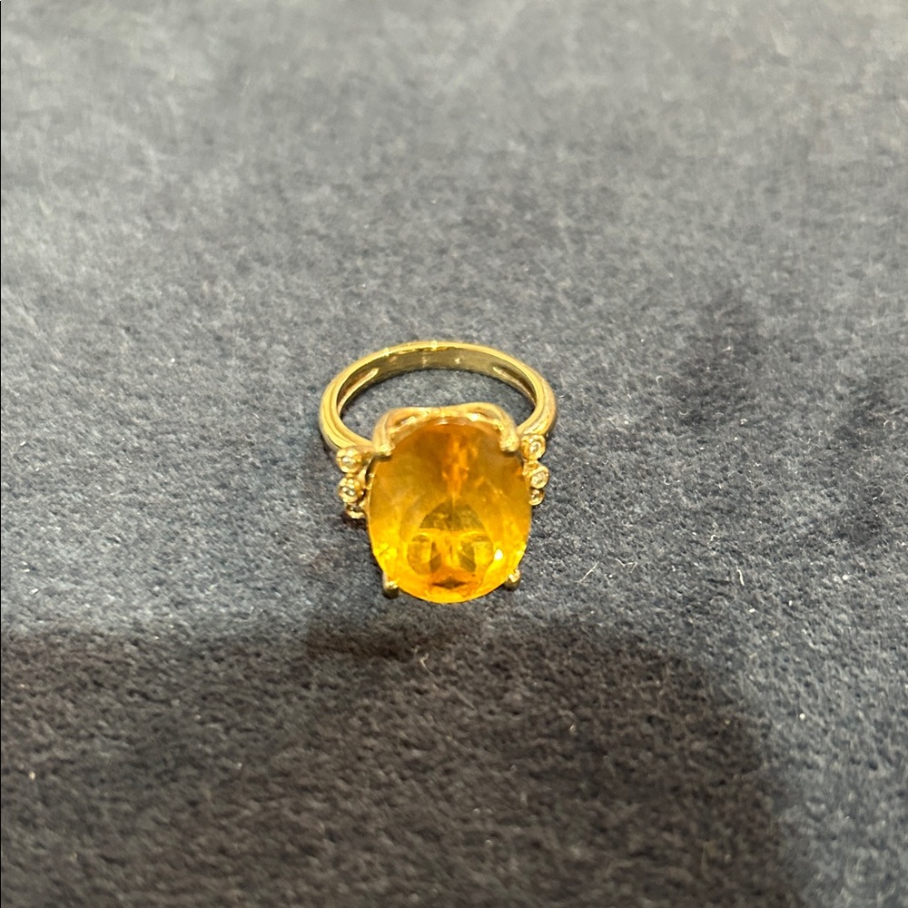 Elegant 14k Gold Ring with Citrine Gemstone